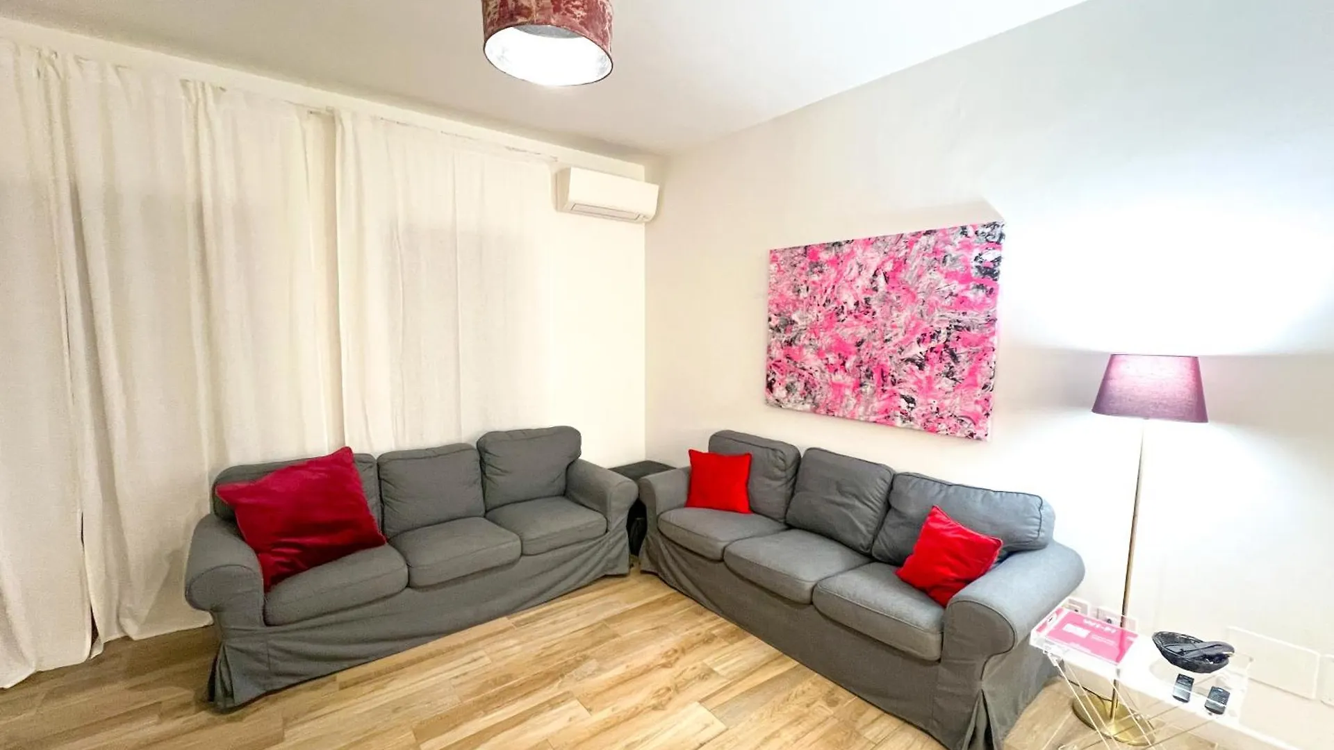 Bellhome 1 - Elegante Appartamento Nel Centro Di Bari Italien